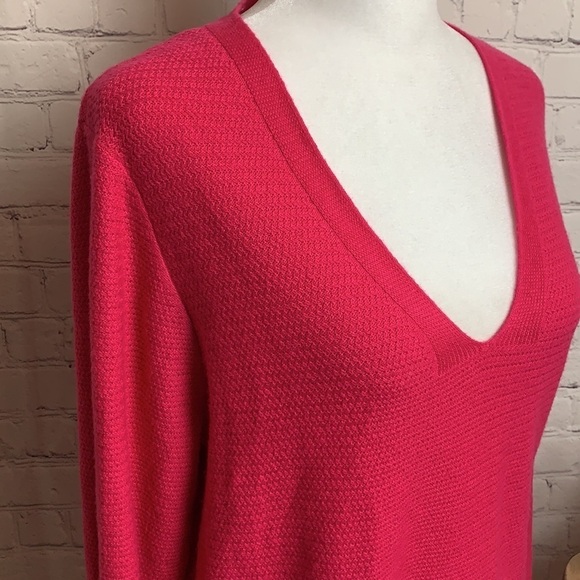 GAP Brooklyn V Neck Sweater - Picture 5 of 14